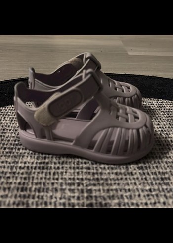 Lila Kız Çocuk Tokalı sandalet - Görsel 2