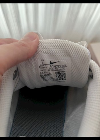 40 Beden Nike spor ayakkabı
