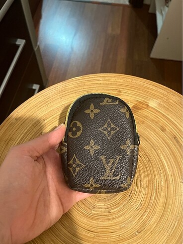 Louis Vuitton Louis Vuitton Bozuk Para Cüzdanı