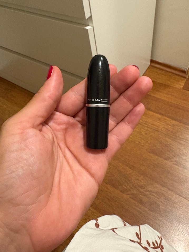 Bej Renkli MAC Ruj - Görsel 2