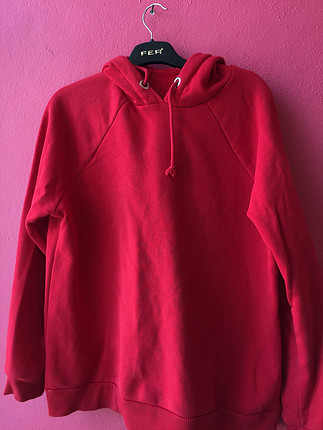 Kırmızı sweat