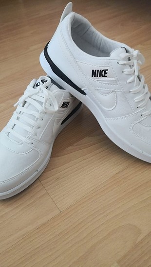 Beyaz Erkek Ayakkabı 