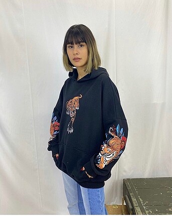 Markasız Ürün Kaplan baskılı Unisex Sweat