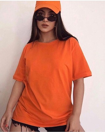 Markasız Ürün Sırt baskılı Tshirt
