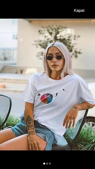 Satürn baskılı oversize kalıp Tshirt