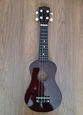 Midex UKX-901 BN Bordo Soprano Ukulele