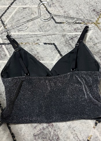Diğer Siyah Balensiz Dolgusuz Parlak Görünümlü Bralet
