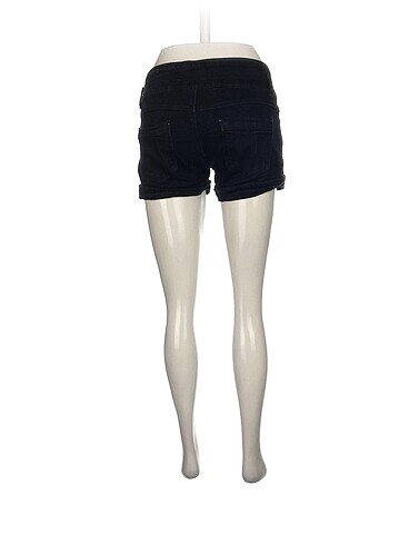 38 Beden Stradivarius Mini Şort %70 İndirimli.