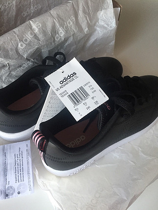 38 Beden Adidas orjinal bayan spor 38 buçuk