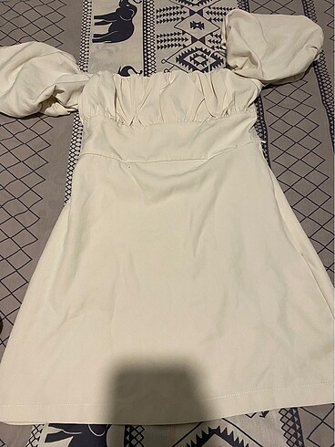 38 Beden Zara model beyaz elbise