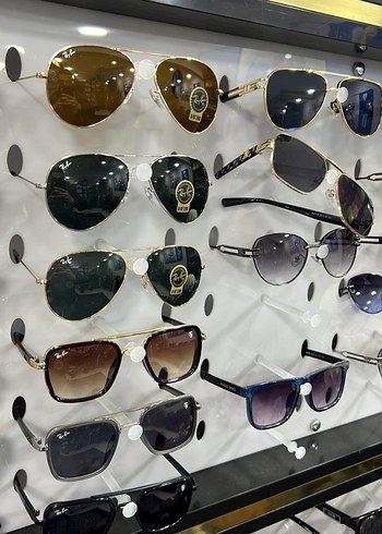 Ray Ban