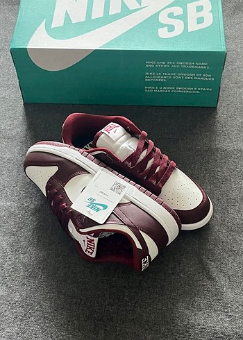 Nike Dunk Bordo
Kutulu gönderim - Görsel 3
