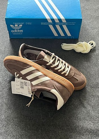adidas 38,5