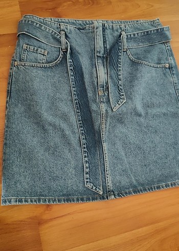 Mavi Kemerli Midi Denim Etek