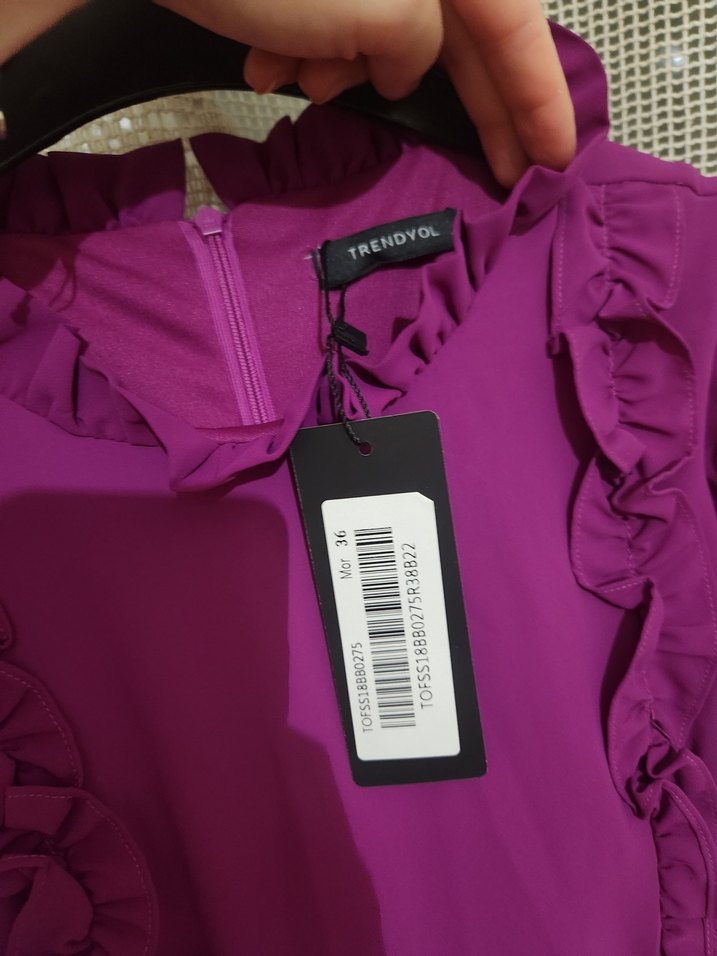 Fuşya Fırfır Detaylı Romantik Şık Elbise - Görsel 3