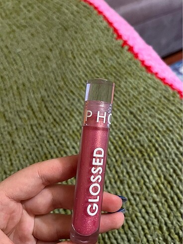 SEPHORA PEMBE PARILTILI GLOSS