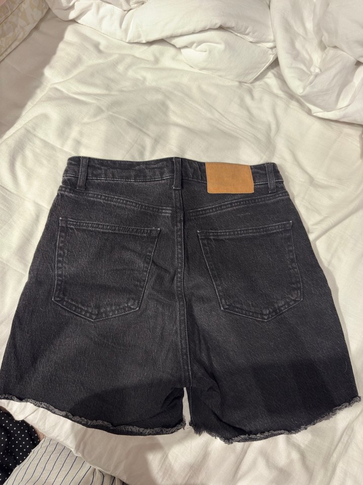 Siyah Kot Şort H&M - Görsel 3