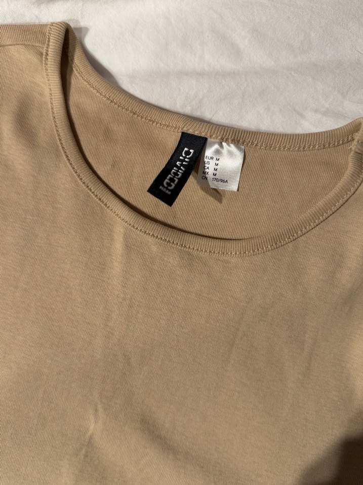 Bej Kısa Kollu H&M m beden - Görsel 2