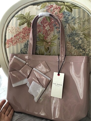  Beden Ted baker