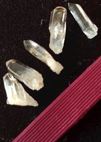 herbiri1. 5cm uzunluk kolye. yüzük ve küpe lik o/o100 doğaltaş - Görsel 2