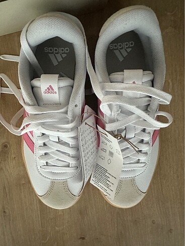 Adidas sneaker