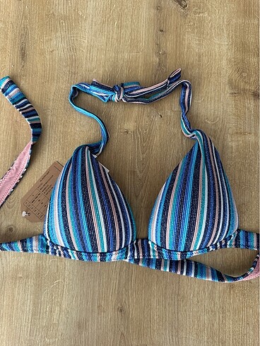 Calzedonia Bikini üstü