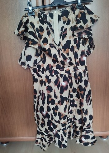 Koton Leopar Desenli Volanlı Mini Elbise