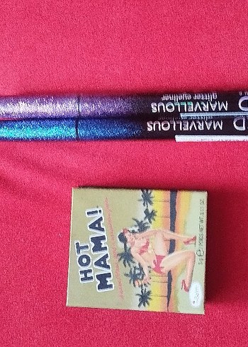 The Balm Parlak Pembe Maskara ve Eyeliner Seti