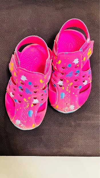 Skechers sandalet