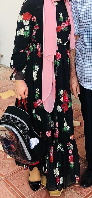 Zühre Uzun günlük şık elbise