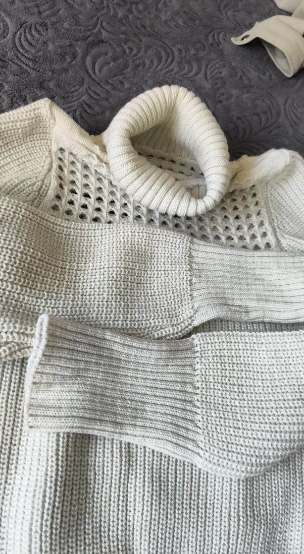 Beyaz Boğazlı Örgü Kadın Kazak - Görsel 3