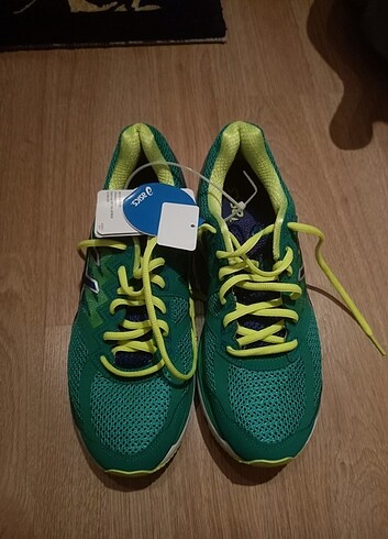 Asics spor ayakkabı 