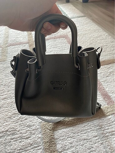 Guess çanta