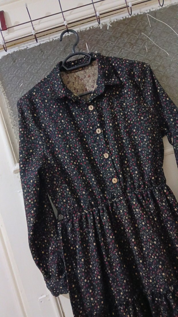 Düğmeli Siyah Bohem Midi Elbise - Görsel 2