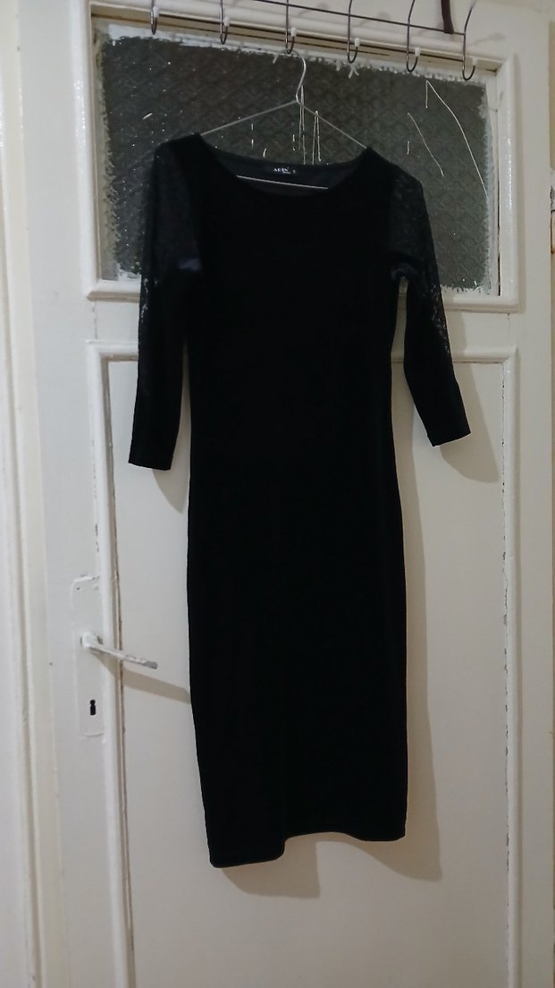 Siyah Kadife Elbise - Görsel 2