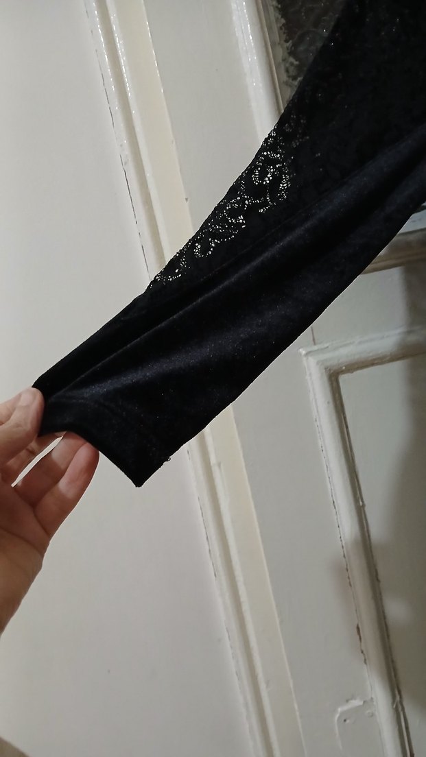 Siyah Kadife Elbise - Görsel 3