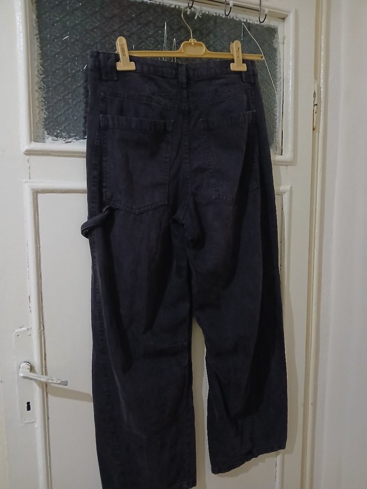 Kadın Siyah Bol Kesim Midi Kot Pantolon - Görsel 4