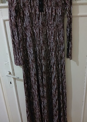 Kahverengi Uzun Kollu Piliseli Kadın Elbise - Görsel 3