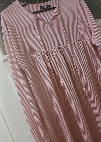 Pembe Uzun Piliseli Kadın Elbise - Görsel 2