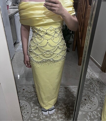 Zara Abiye