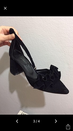 Siyah kalın topuklu ayakkabı