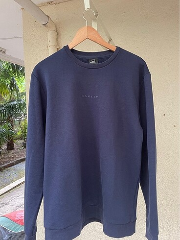Oakley Sweatshirt