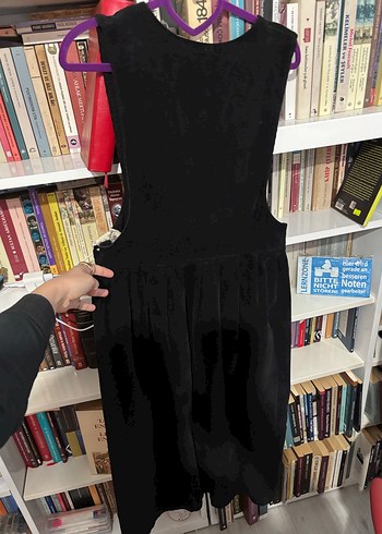 Siyah Dantel Detaylı Uzun V Yaka Kadın Elbise - Görsel 6