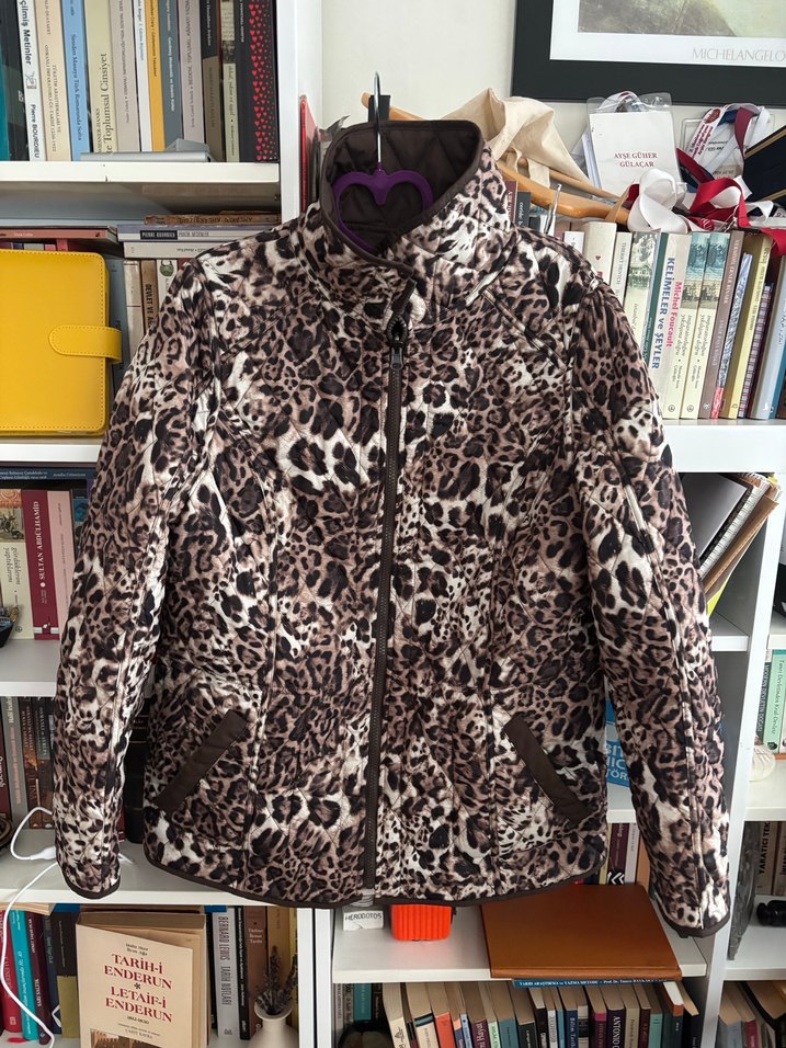 Leopar Desenli Kahverengi Kadın Ceket - Görsel 2