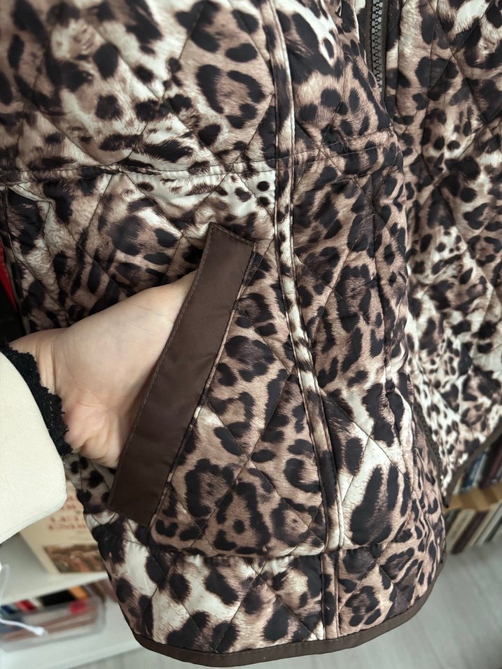 Leopar Desenli Kahverengi Kadın Ceket - Görsel 3