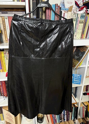 Siyah Deri Midi Etek - Görsel 4