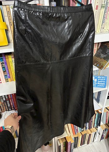 Siyah Deri Midi Etek - Görsel 2