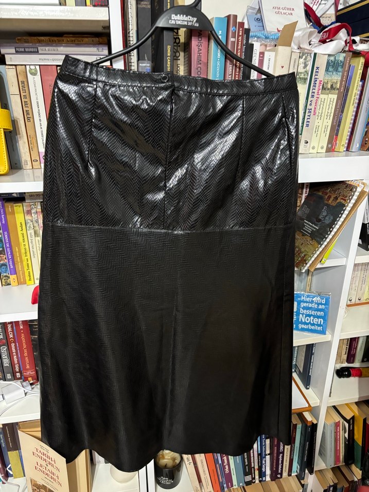 Siyah Deri Midi Etek - Görsel 4