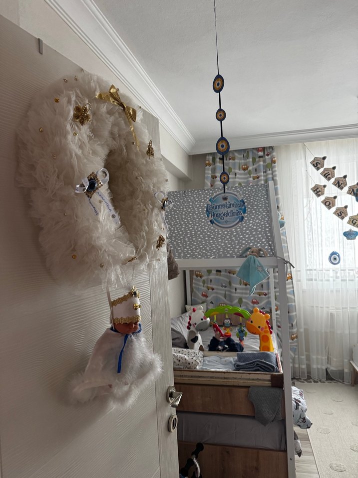 Beyaz Kürklü sünnet kapı süsü - Görsel 4