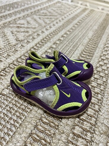 Nike sandalet